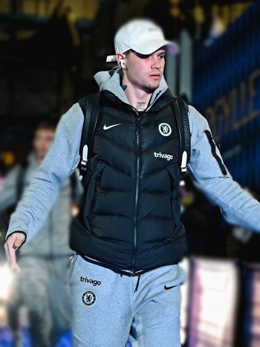 Chelsea black puffer vest
