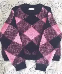 Emily in paris lily collins sweater