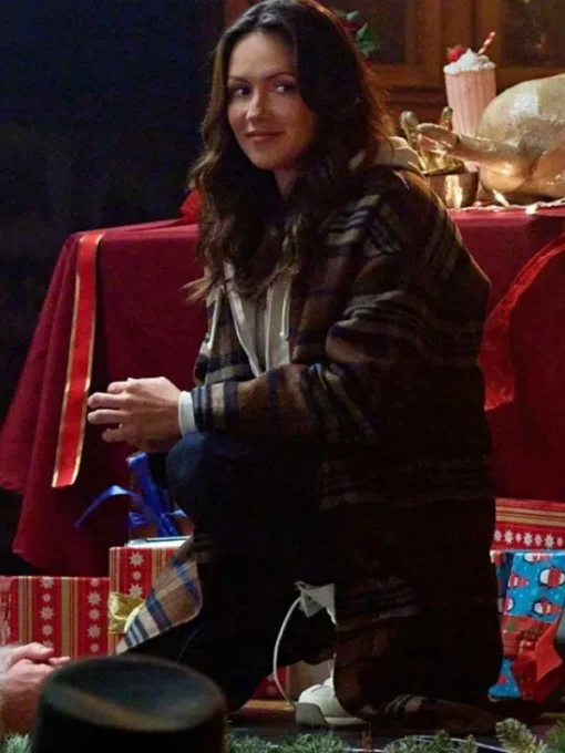 Italia ricci movie catch me if you claus 2023 avery plaid coat